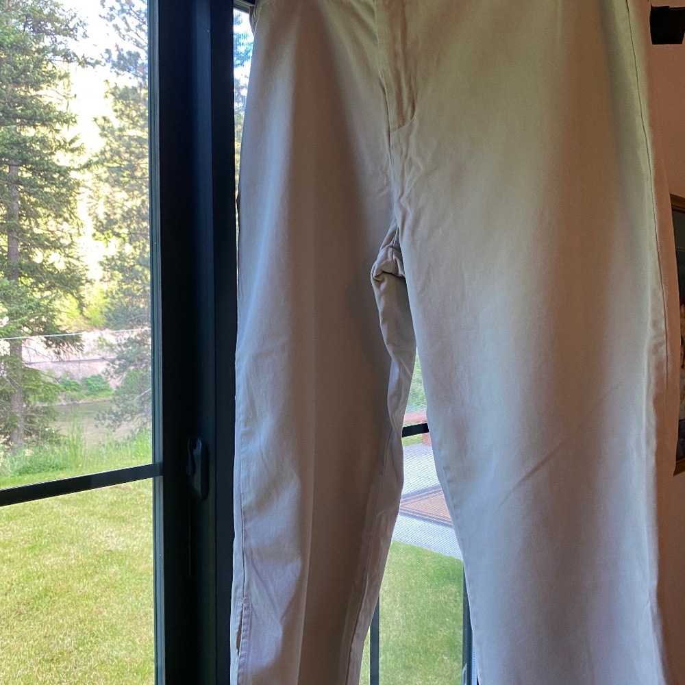 Calvin Klein size 13 clamdiggers